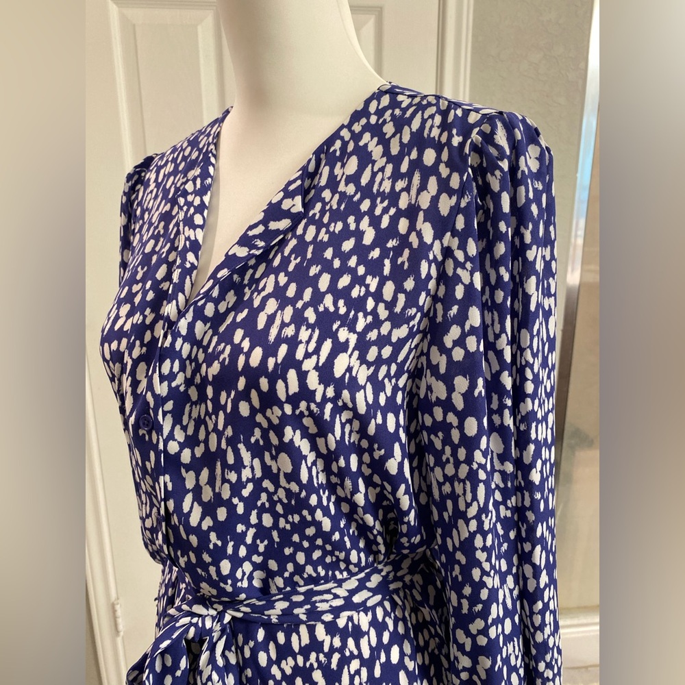 Collective Concepts Blue and White Printed Midi Dress - Picture 3 of 8